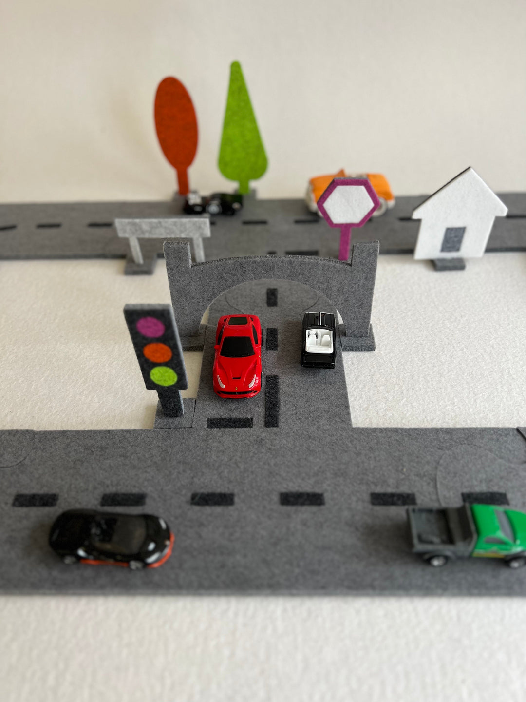Constructor car track with city accessories-mini