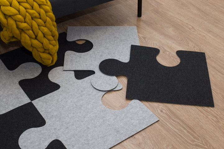 Quadratischer Puzzle-Teppich mit 6 Teilen (schwarz + hellgrau)