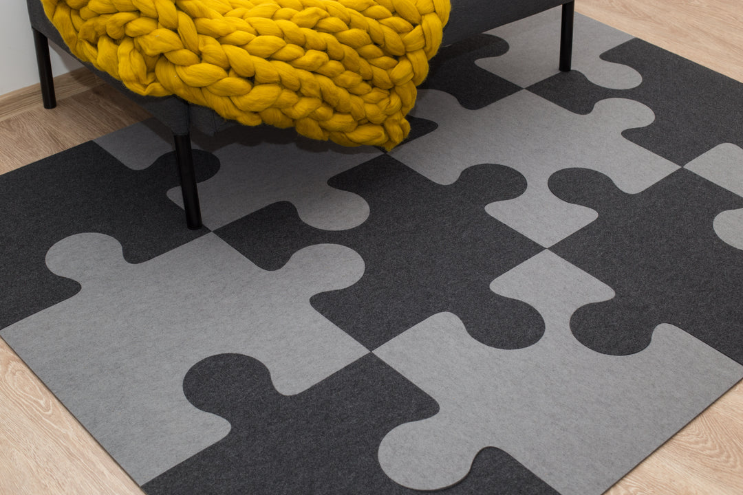 Quadratischer Puzzle-Teppich mit 12 Teilen (schwarz + dunkelgrau)